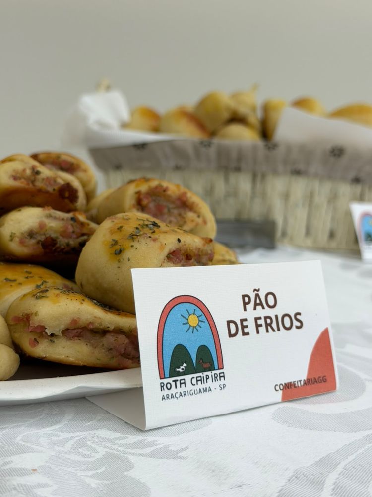 Pão de frios, @confeitariagg_glamourglace